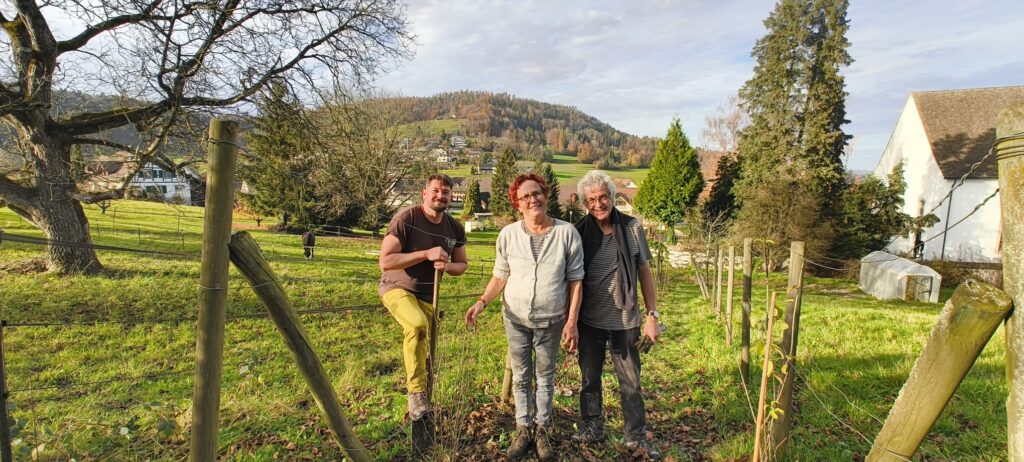 Freiwillige nach getaner Arbeit